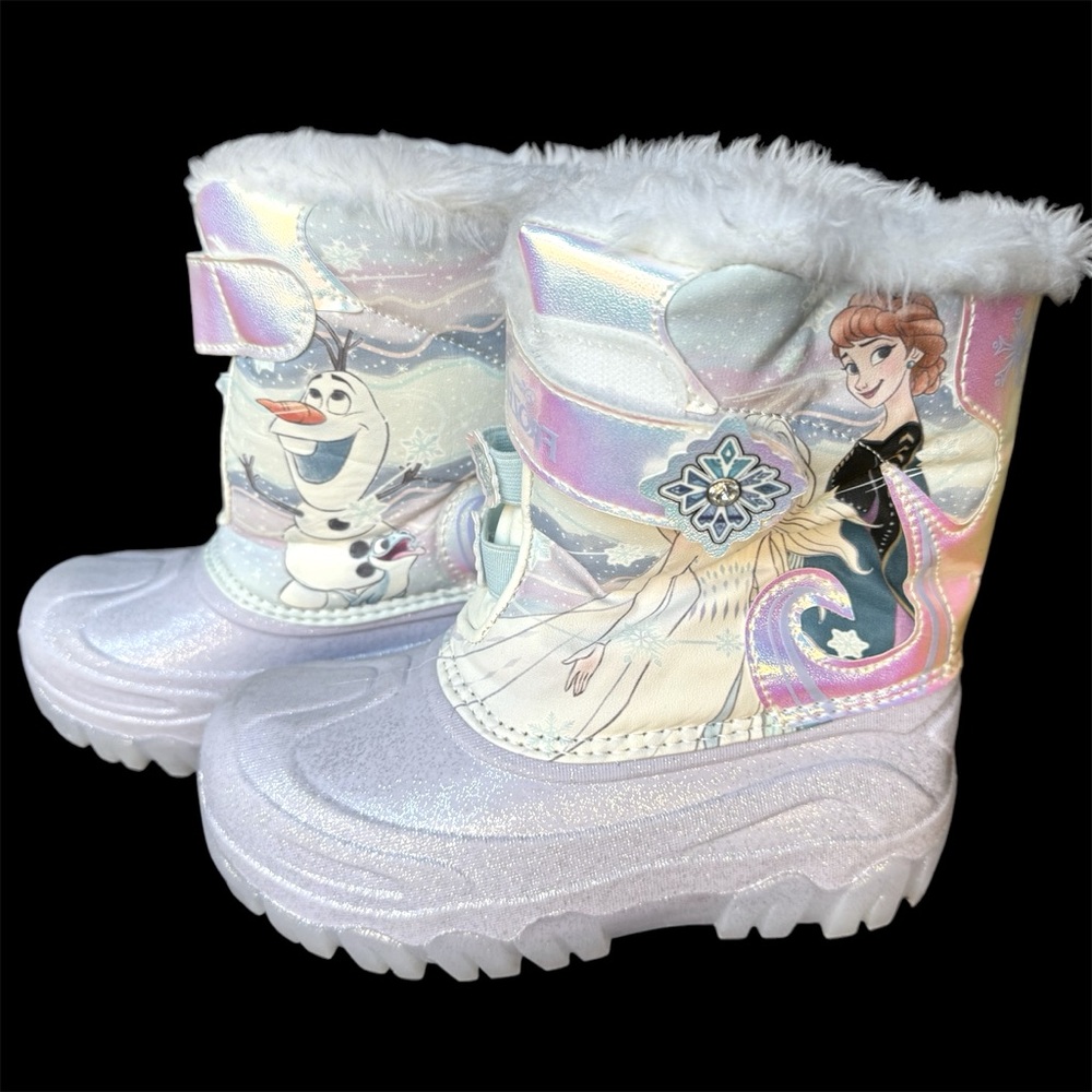 Disney Frozen Winter Boots Size 12 light up